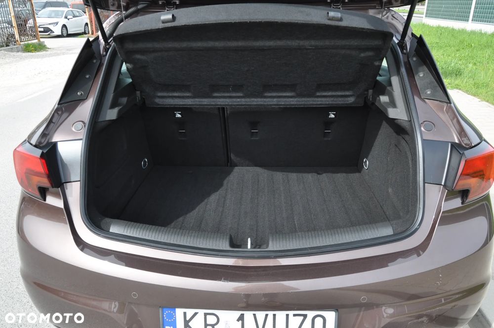 Opel Astra 1.4 T Enjoy - 14
