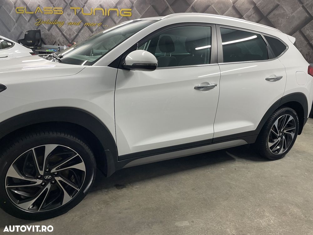 Hyundai Tucson 1.6 T-GDi 4WD 6MT Premium - 22