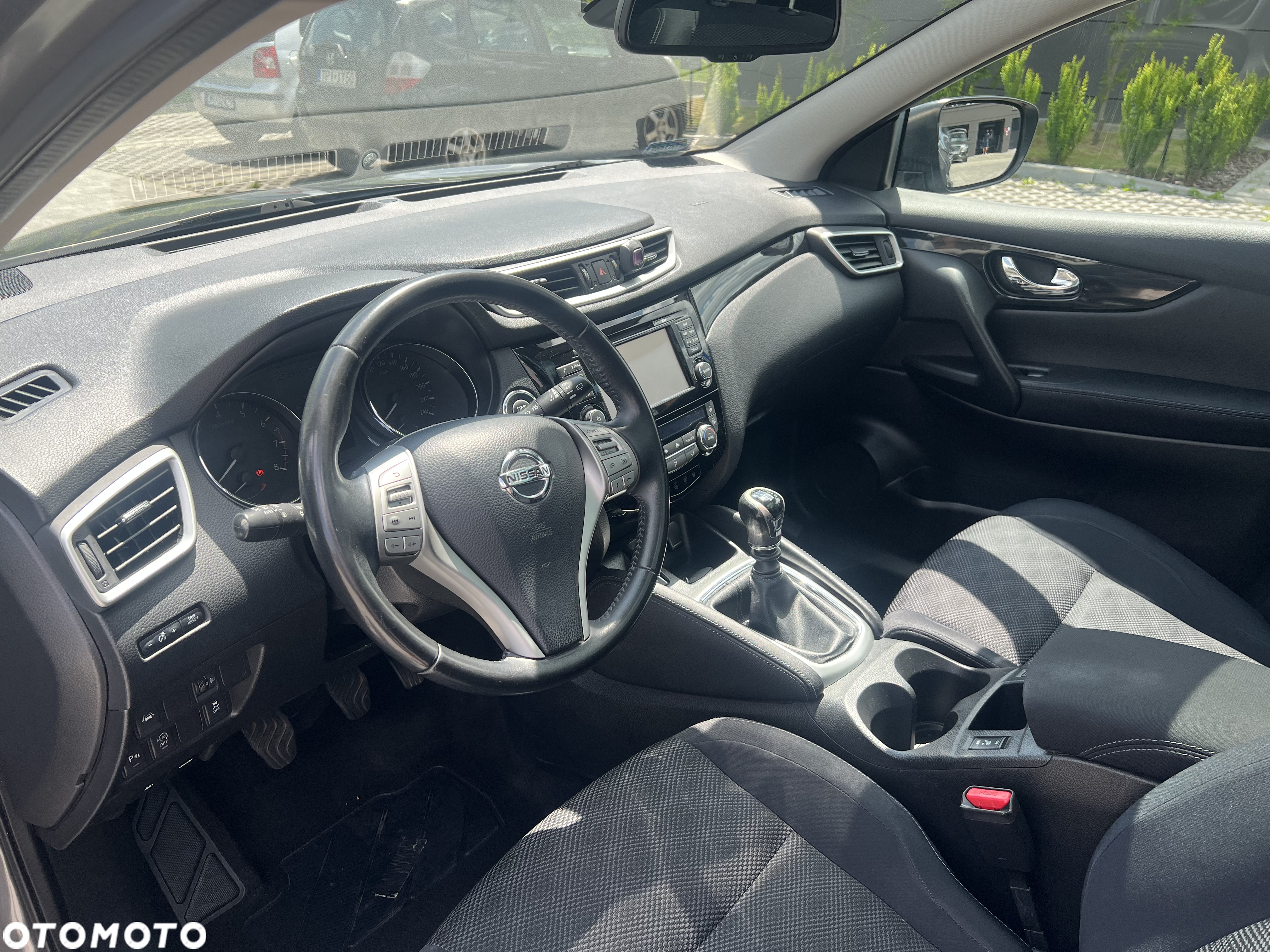 Nissan Qashqai 1.6 DIG-T N-Connecta - 7