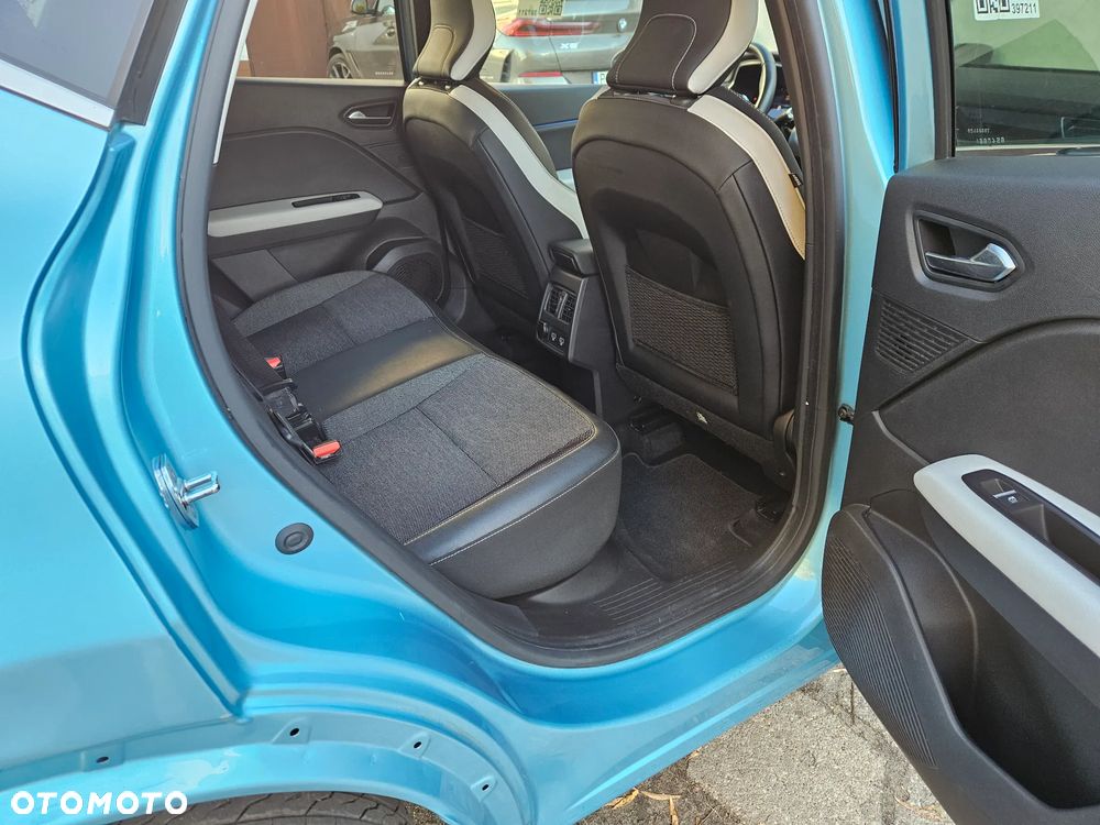 Renault Captur 1.6 E-TECH Plug-In Intens - 12