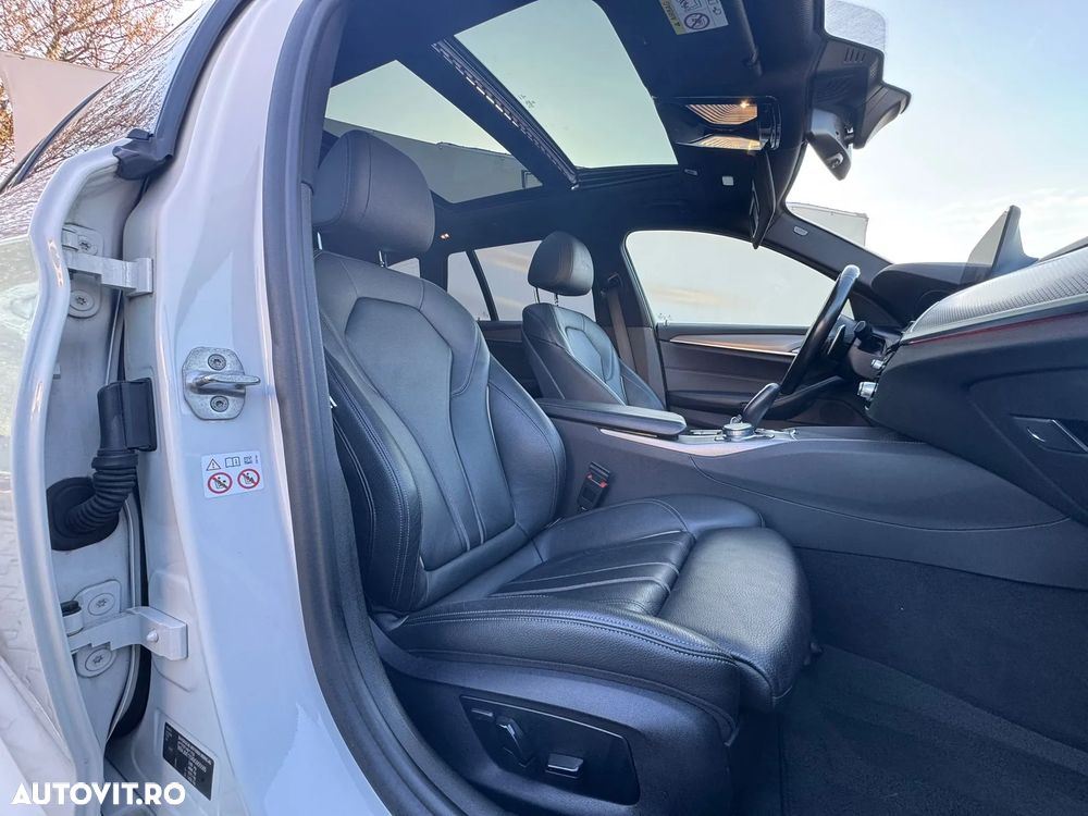 BMW Seria 5 520d Aut. M Sport Edition - 14