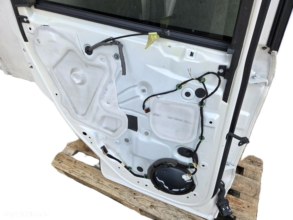 DRZWI LEWY TYL  FORD KUGA MK2 LIFT VIGNALE  KOLOR AD - 12