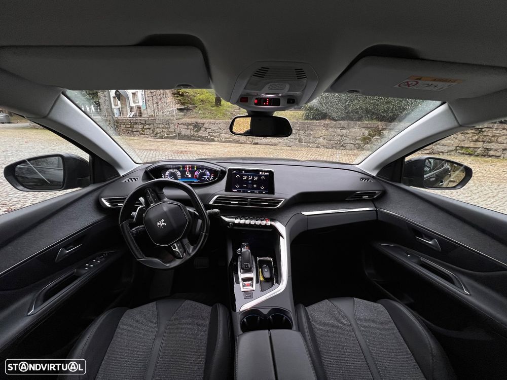 Peugeot 3008 BlueHDi 130 Stop & Start EAT8 Allure - 4