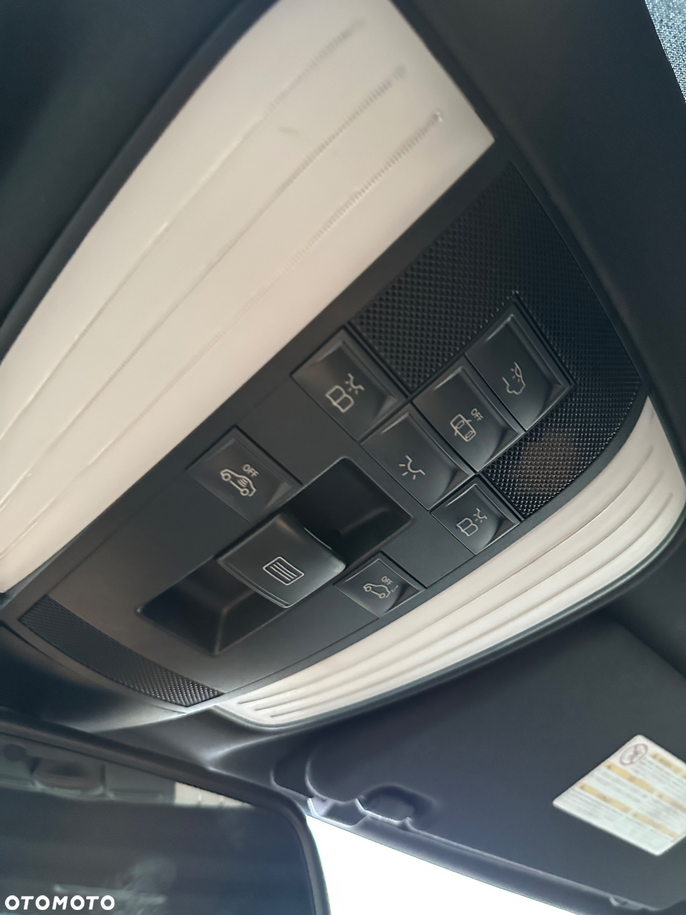 Mercedes-Benz Klasa E 350 CDI 4-Matic Avantgarde - 23
