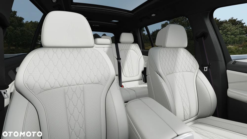 BMW X7 xDrive40i - 11
