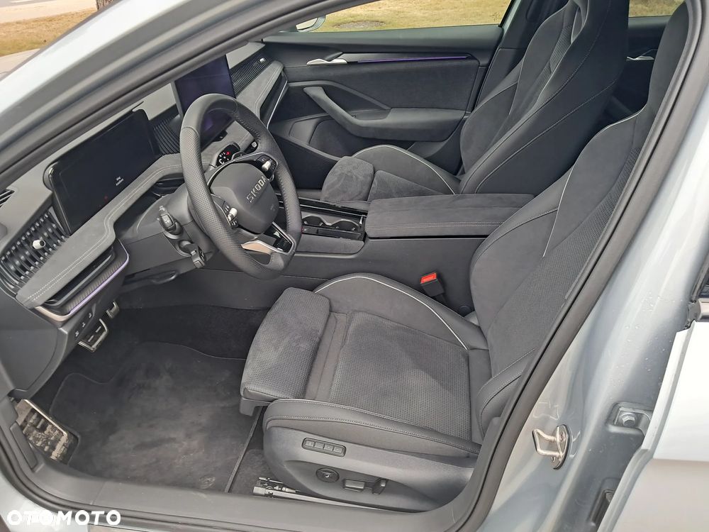 Skoda Superb 2.0 TSI Sportline DSG - 5