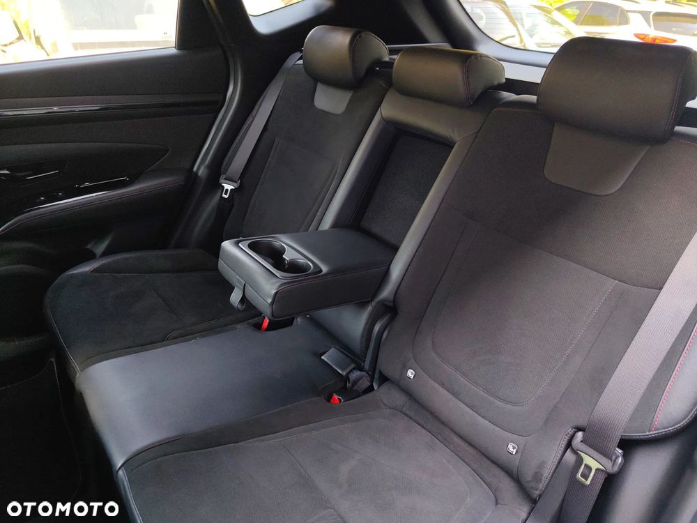 Hyundai Tucson 1.6 T-GDi HEV N Line 4WD - 25