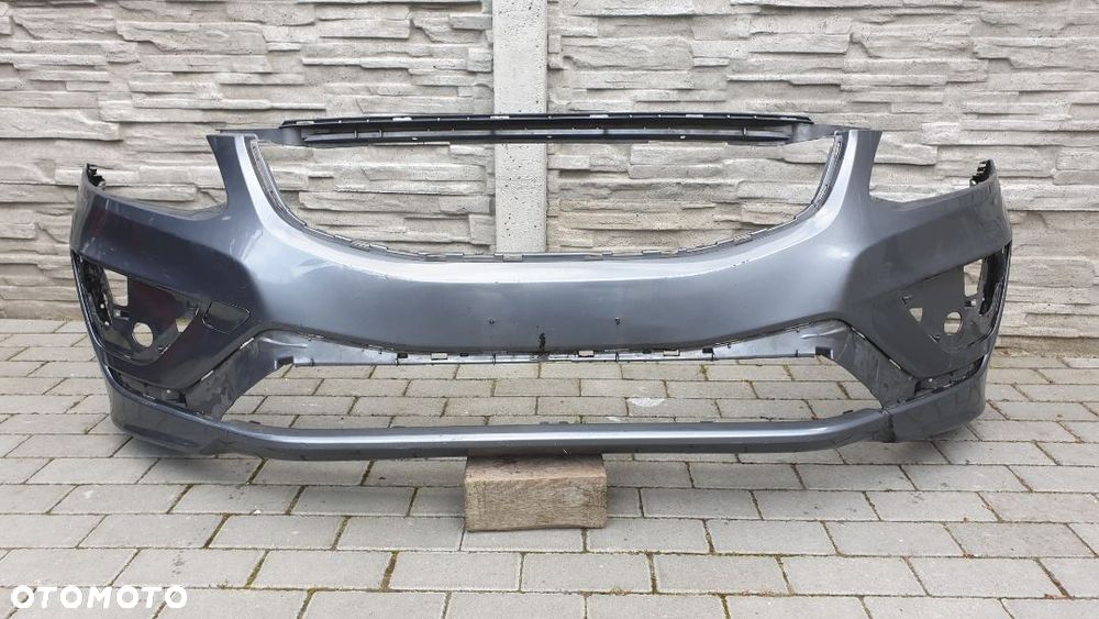 Zderzak Volvo Xc60 R design  bez spryskow - 1