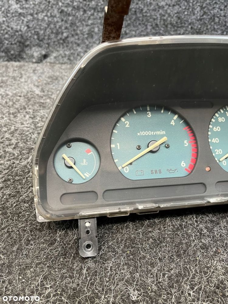 land rover freelander I 2.0 D licznik zegary LR0008004 - 2