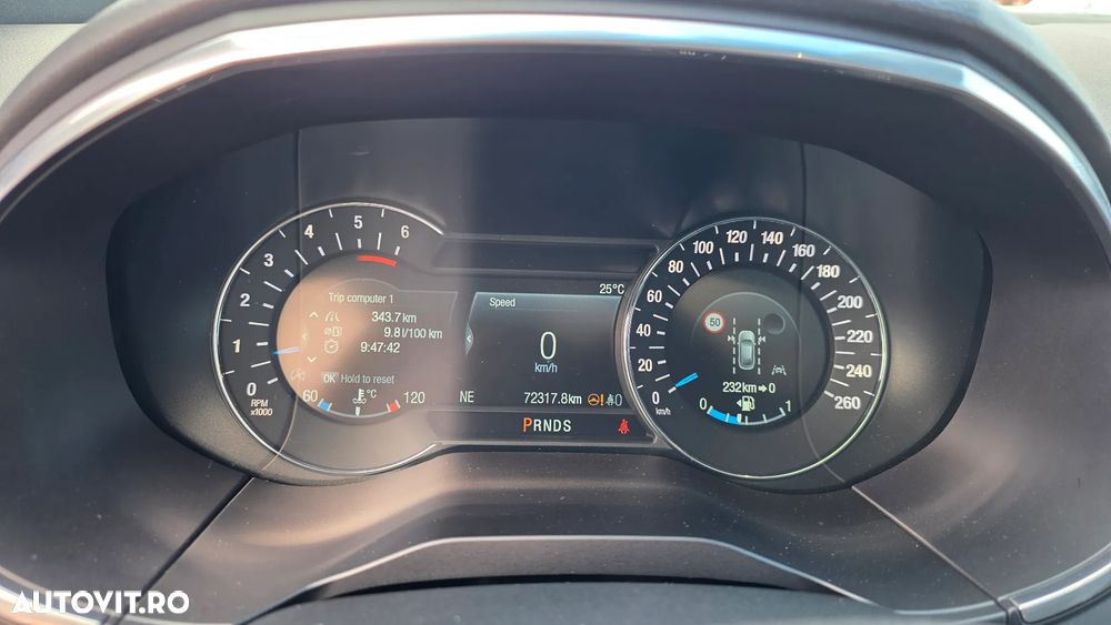 Ford Edge 2.0 Panther A8 AWD ST Line - 9