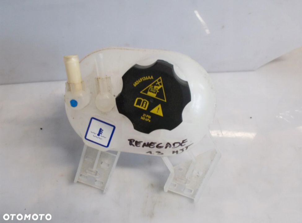 ZBIORNIK WYRÓWNAWCZY JEEP RENEGADE 1,3