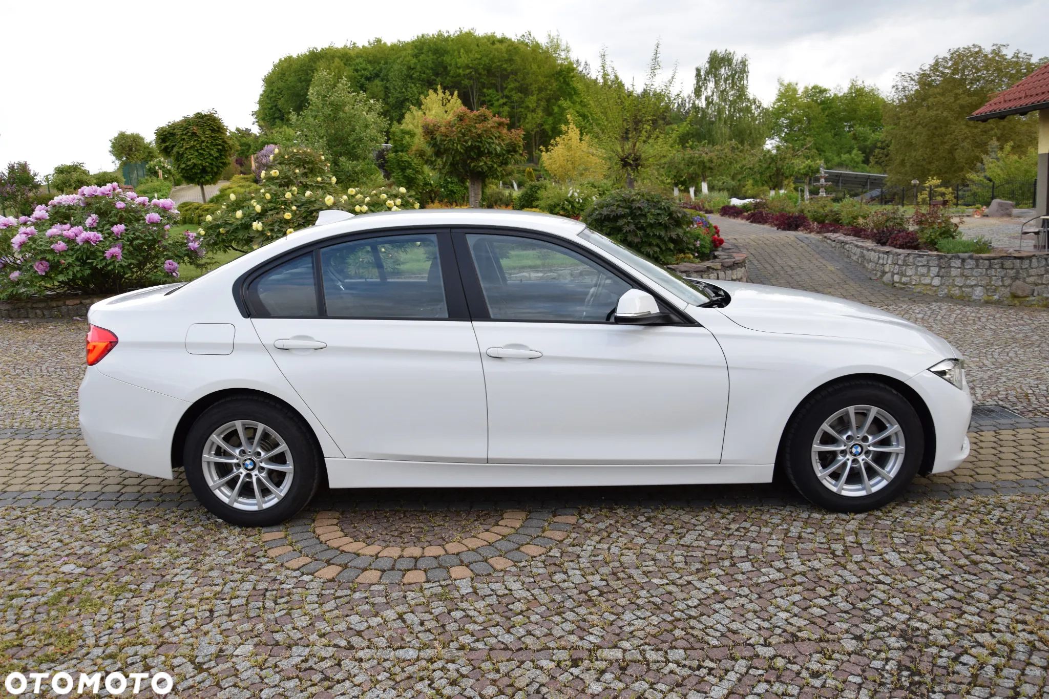 BMW Seria 3 316d - 8