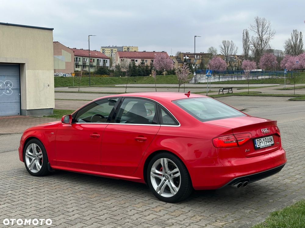 Audi A4 Limousine 1.8 TFSI S line Sportpaket - 8