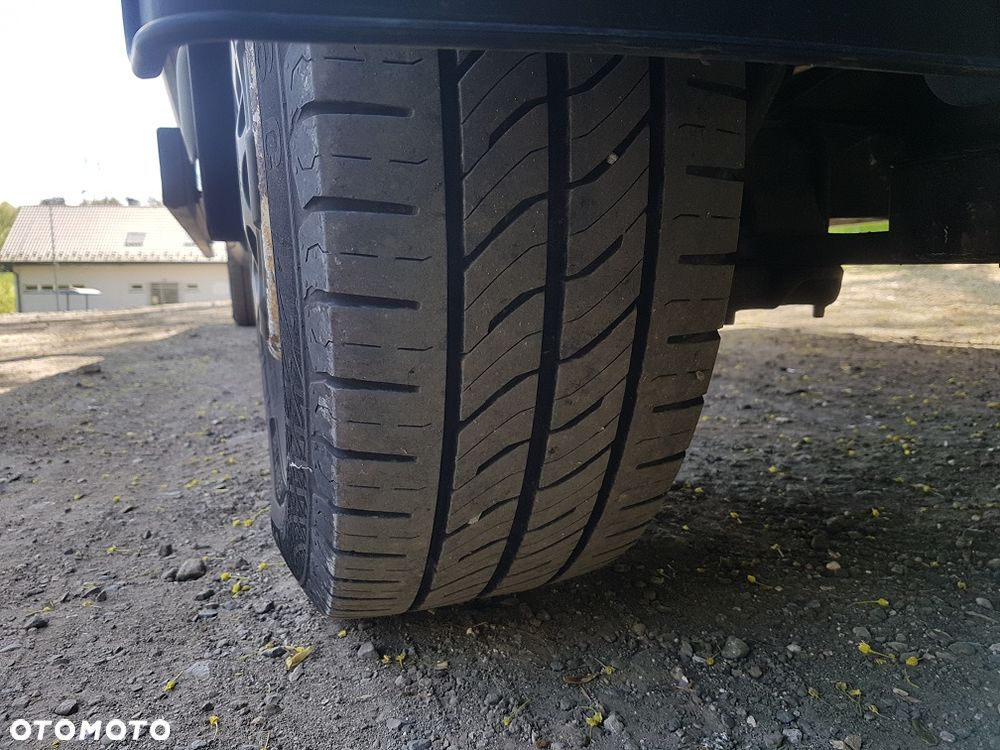 Iveco DAILY - 23