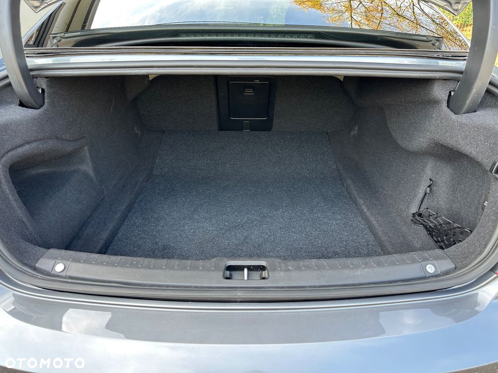 Volvo S90 T4 Geartronic R Design - 26