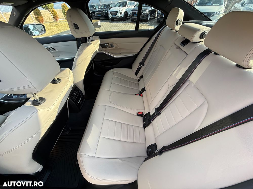 BMW Seria 3 330d xDrive AT MHEV - 25