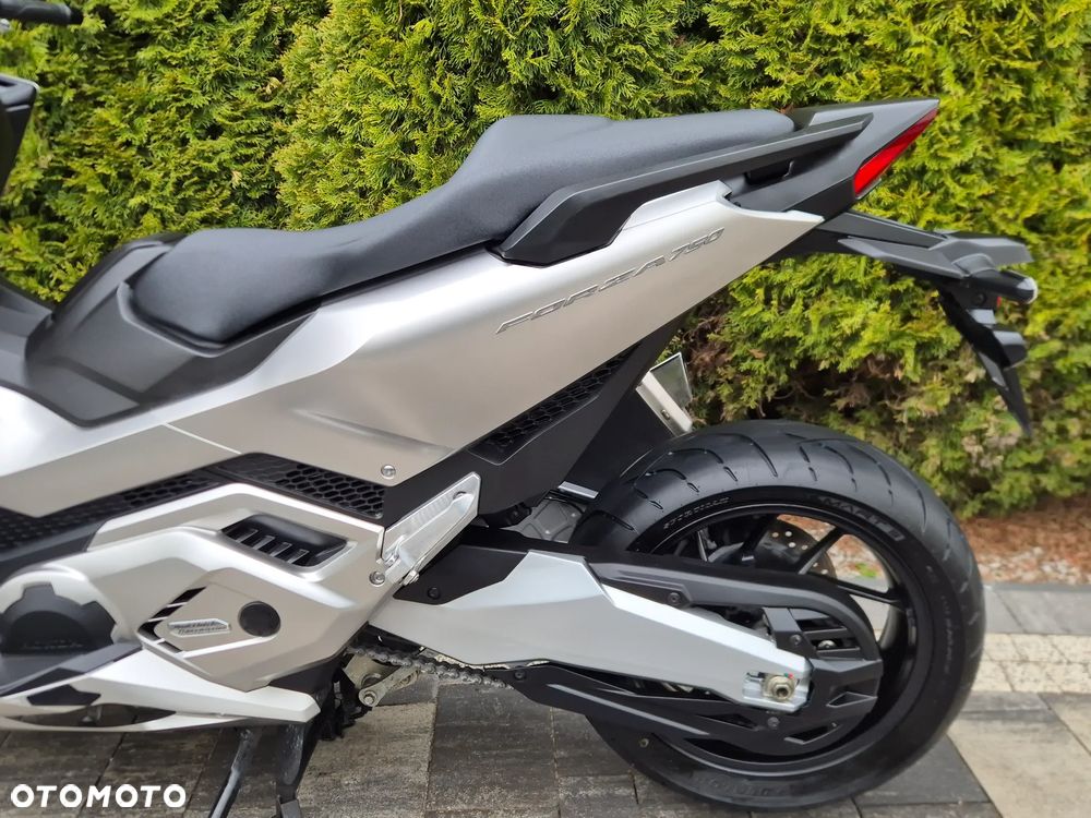Honda NC - 21