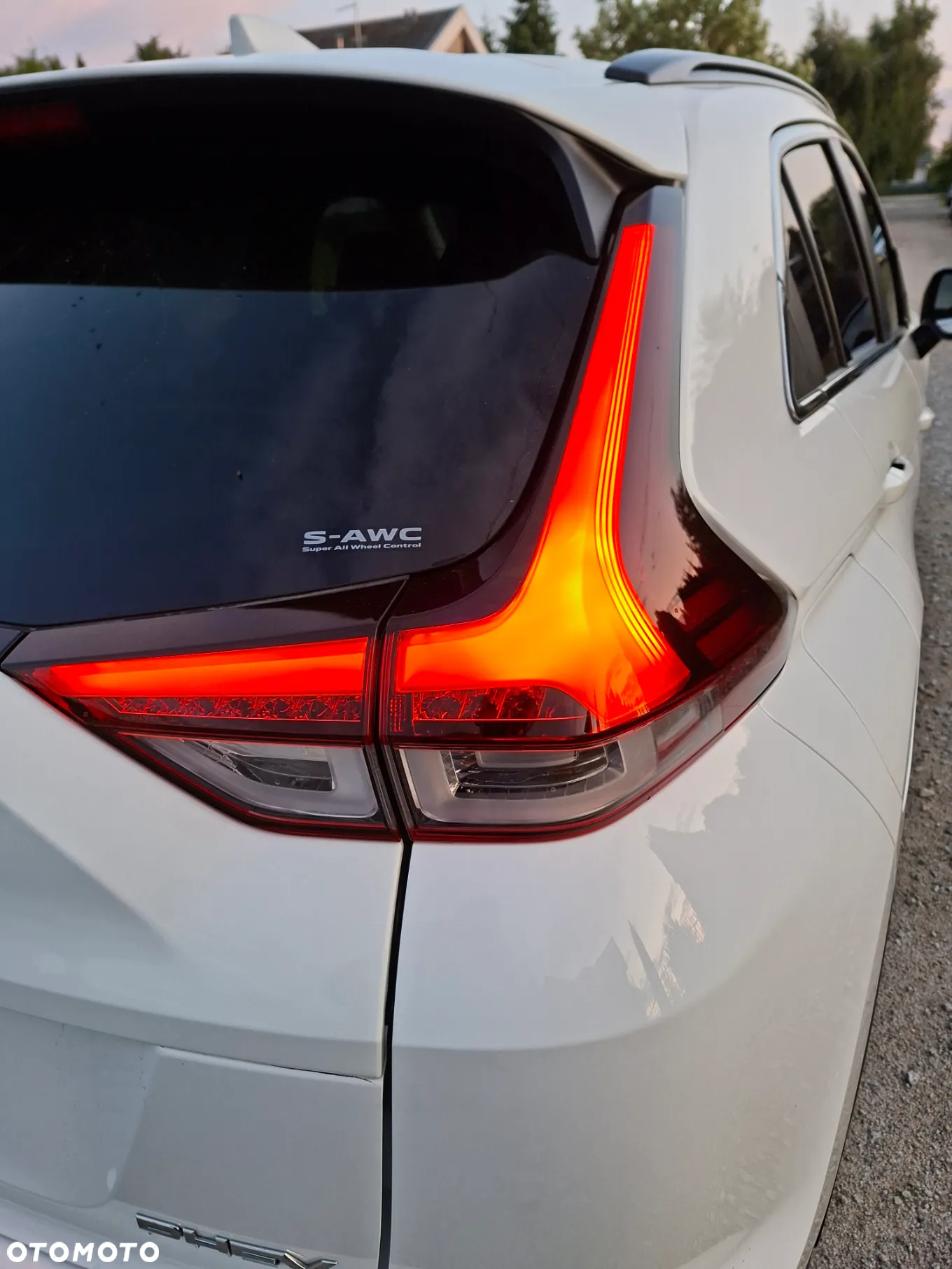 Mitsubishi Eclipse Cross 2.4 PHEV Inbusiness - 11
