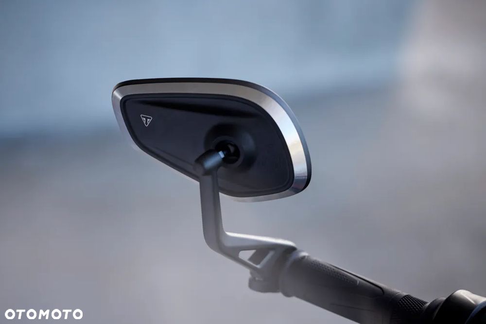 Triumph Trident - 40