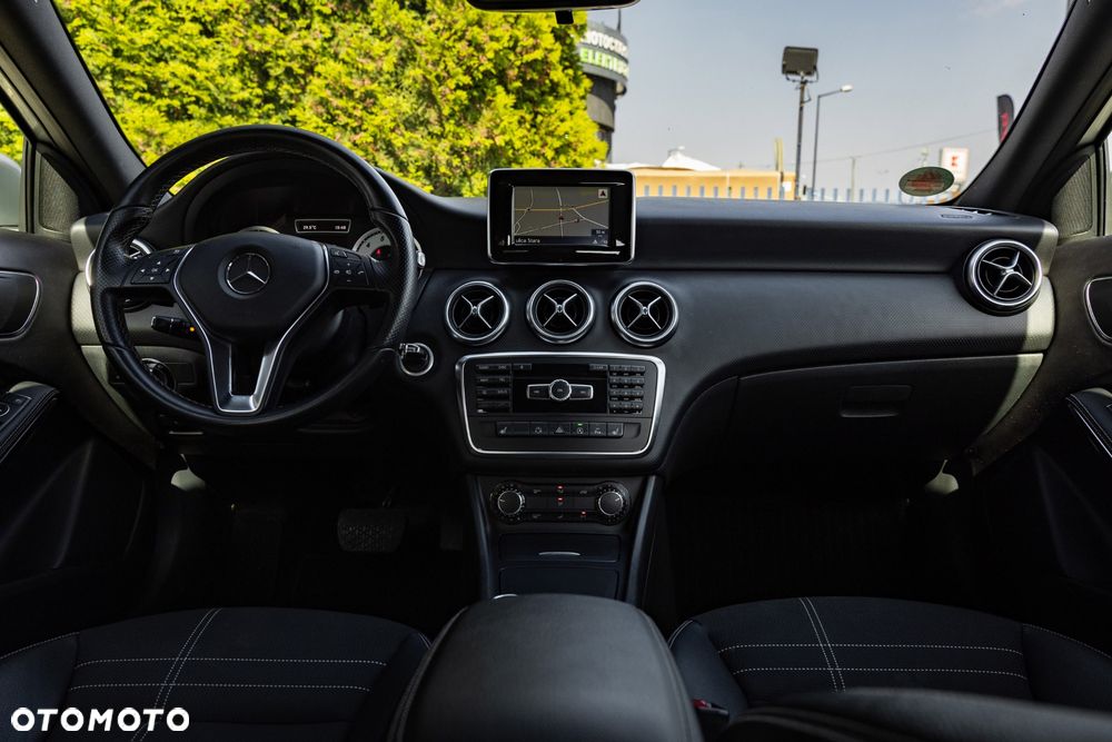 Mercedes-Benz Klasa A 180 (BlueEFFICIENCY) 7G-DCT - 5