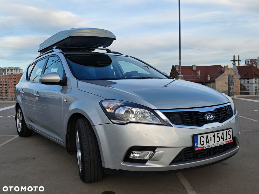 Kia Ceed - 5