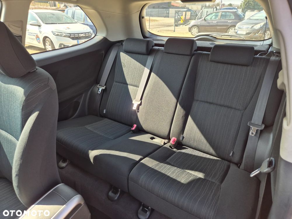 Toyota Auris 1.4 VVT-i - 6