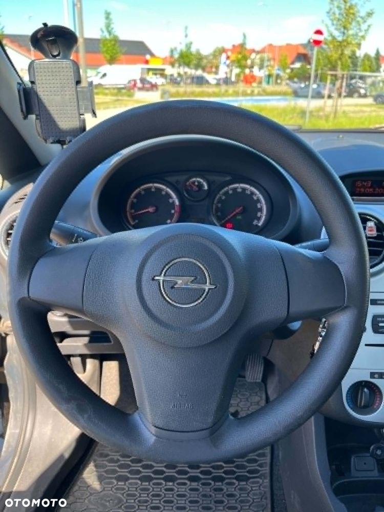 Opel Corsa 1.2 16V Enjoy - 18