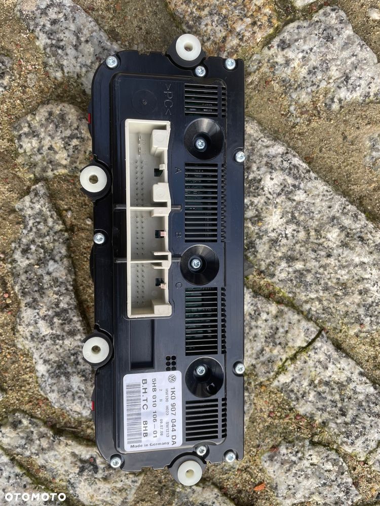 VW golf v plus kratki panele w konsole - 7