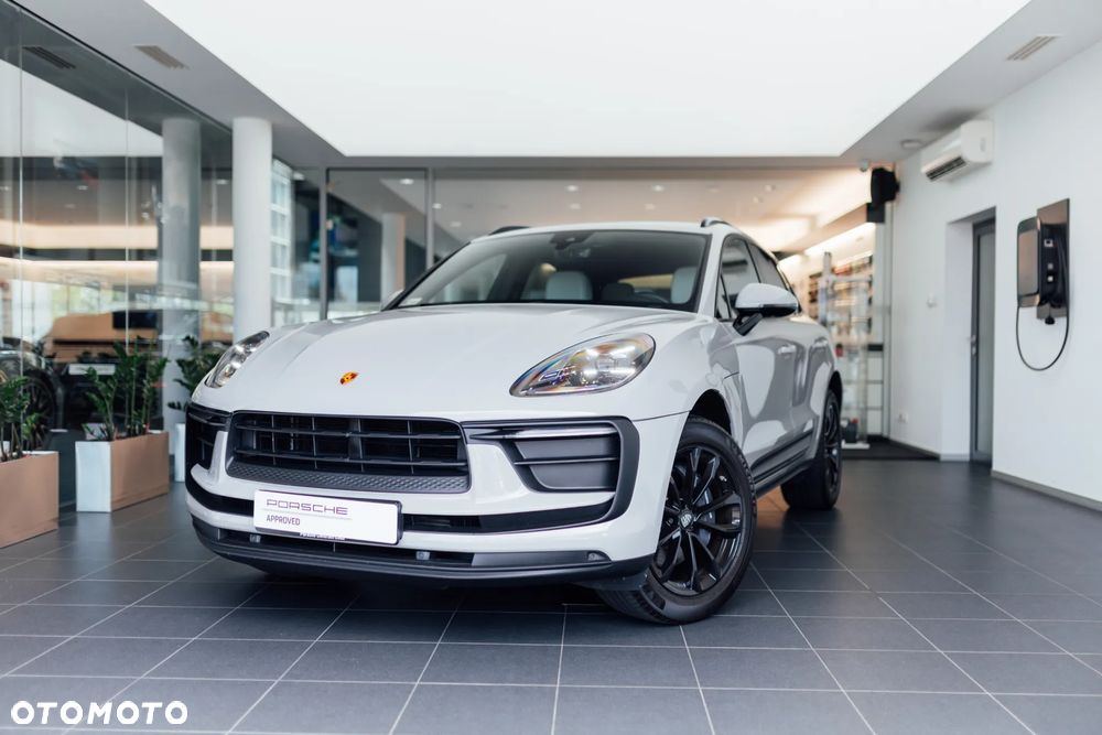 Porsche Macan Standard - 3