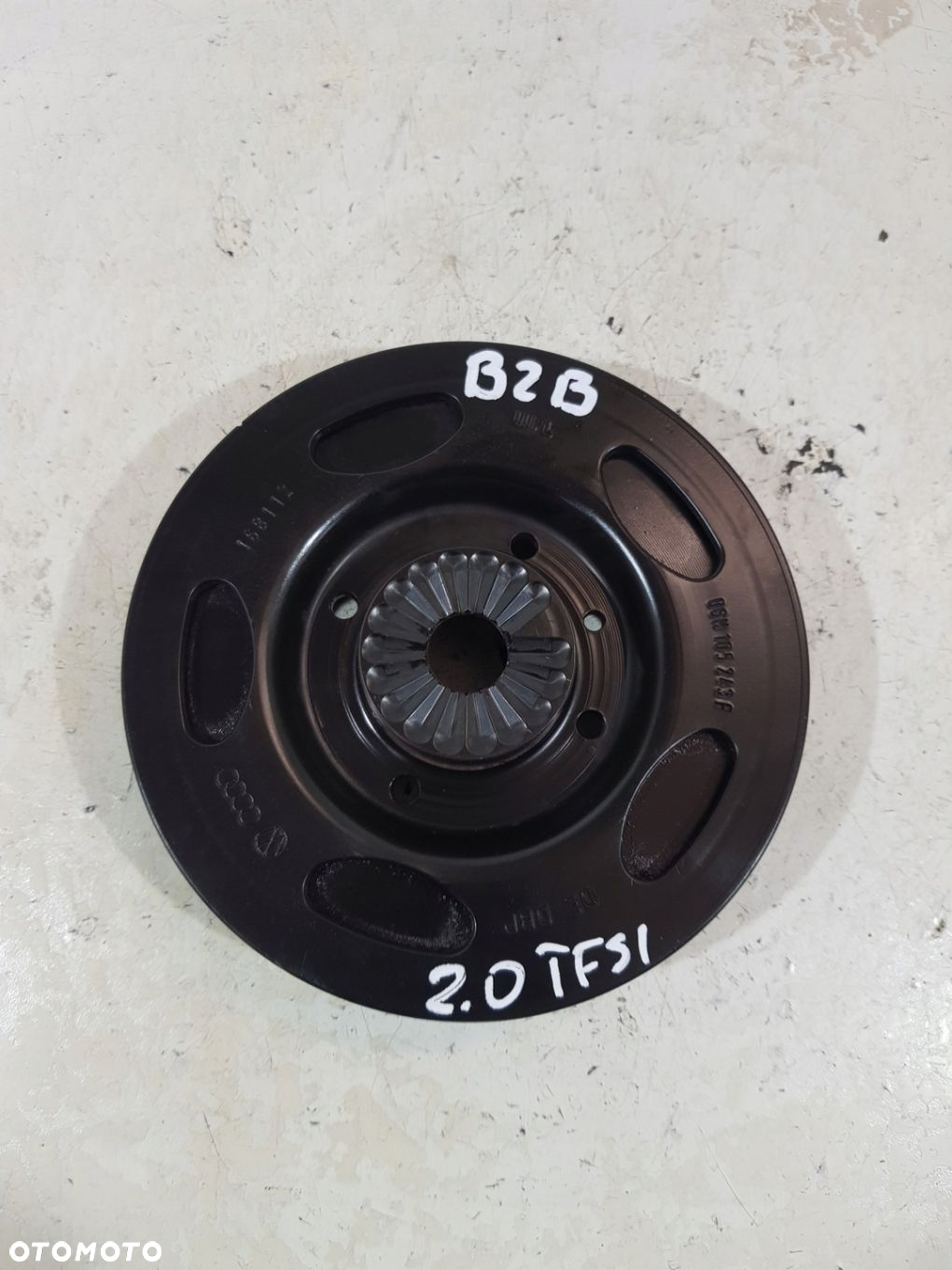 KOŁO PASOWE WAŁU 06H105243F VW AUDI A4 B8 A5 8T 1.8 2.0 TFSI - 8