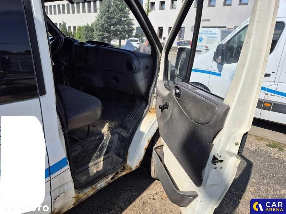 Ford Transit - 23
