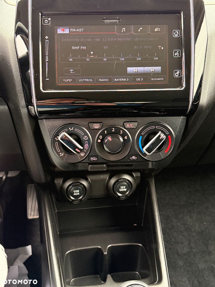 Suzuki Swift 1.2 Dualjet SHVS Premium - 26