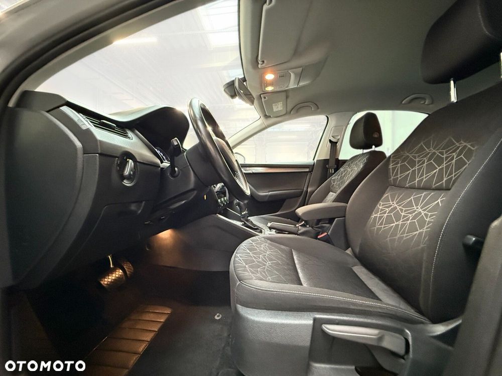 Skoda Octavia 1.6 TDI Clever DSG - 19