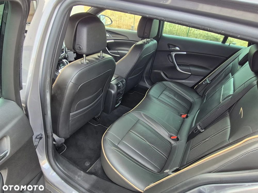 Opel Insignia 2.0 SIDI Turbo 4x4 Innovation - 29