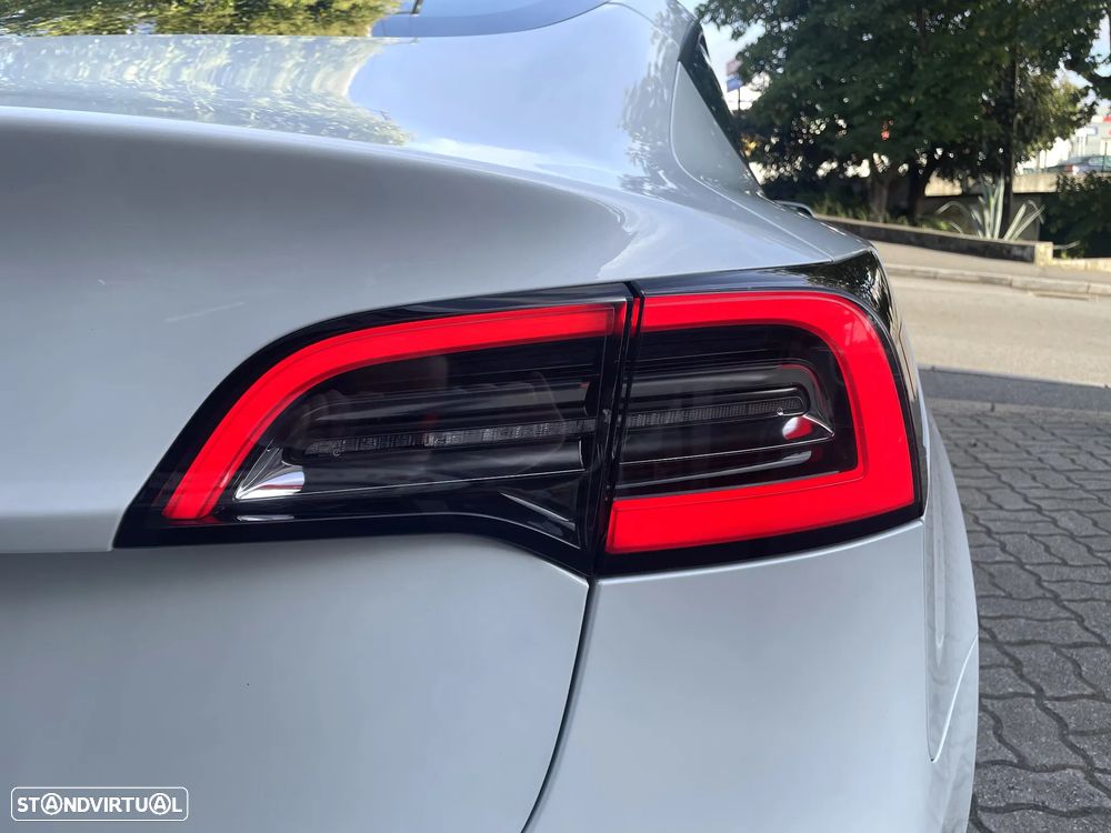 Tesla Model 3 Standard Range Plus RWD - 13