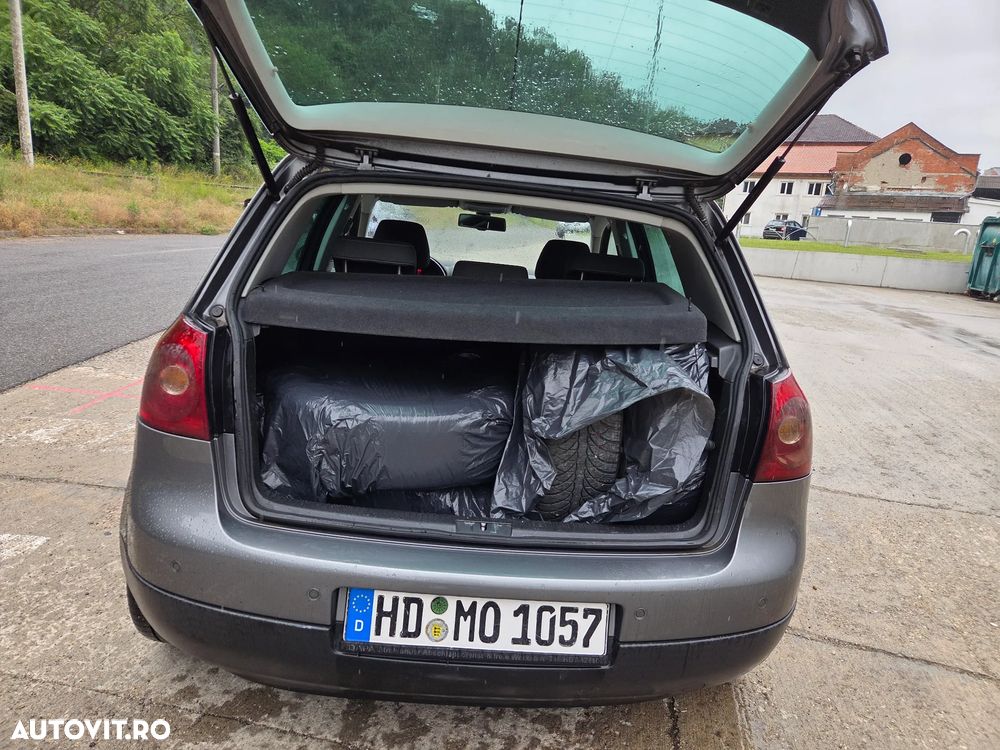 Volkswagen Golf - 13