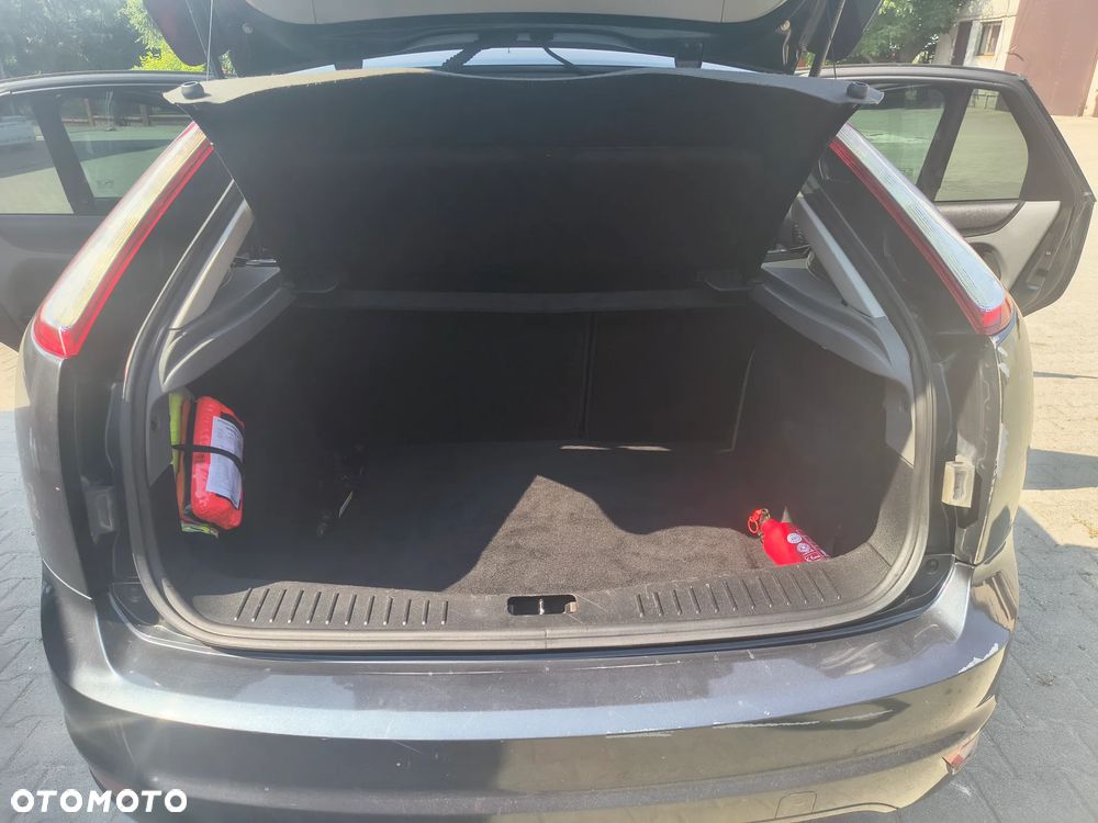 Ford Focus - 16