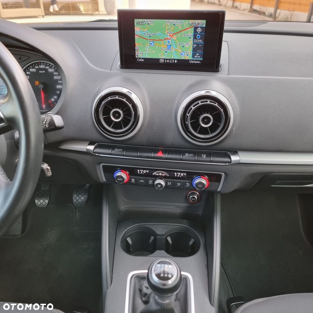 Audi A3 Sportback - 17