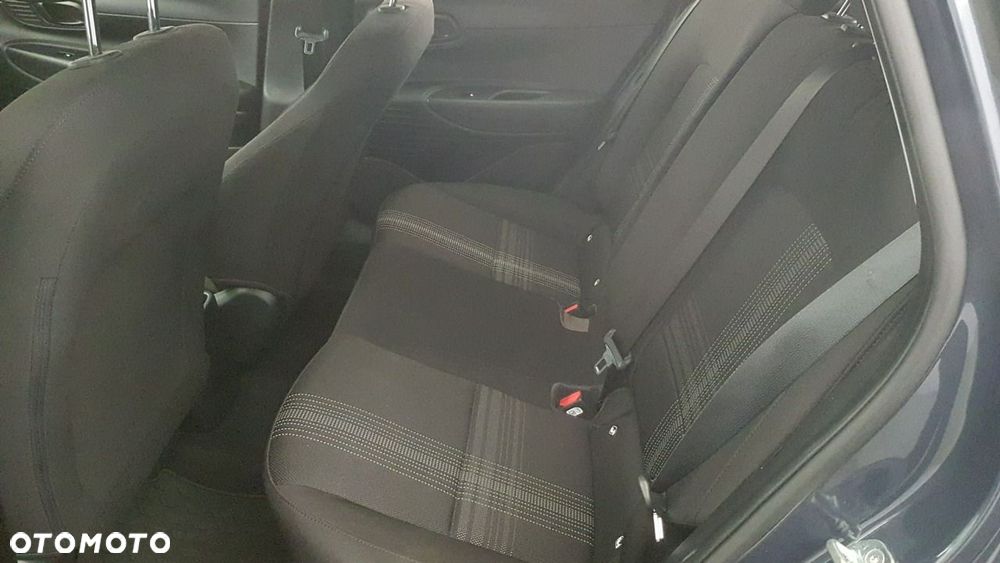 Hyundai Bayon - 22