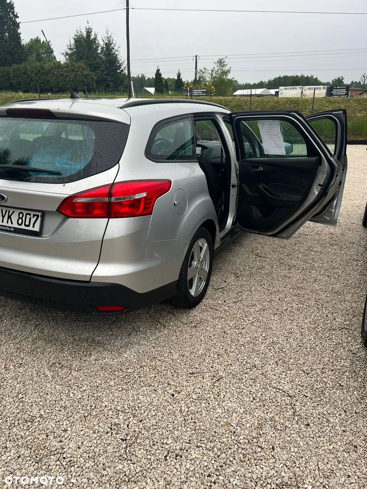 Ford Focus 1.5 TDCi DPF Start-Stopp-System Trend - 4