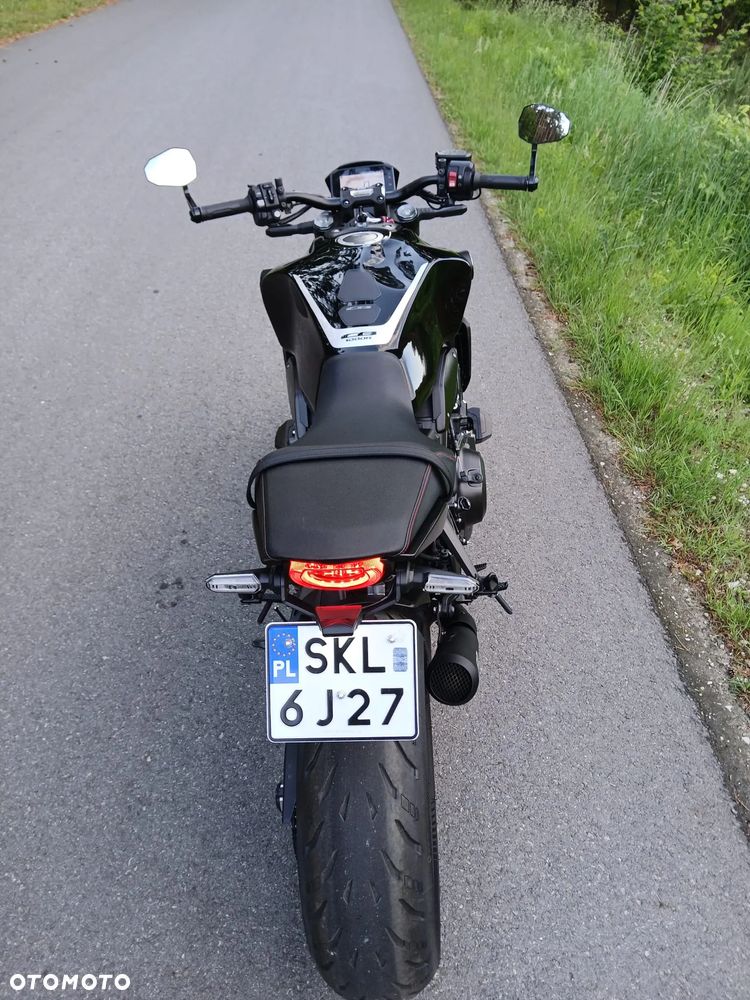 Honda CB - 11