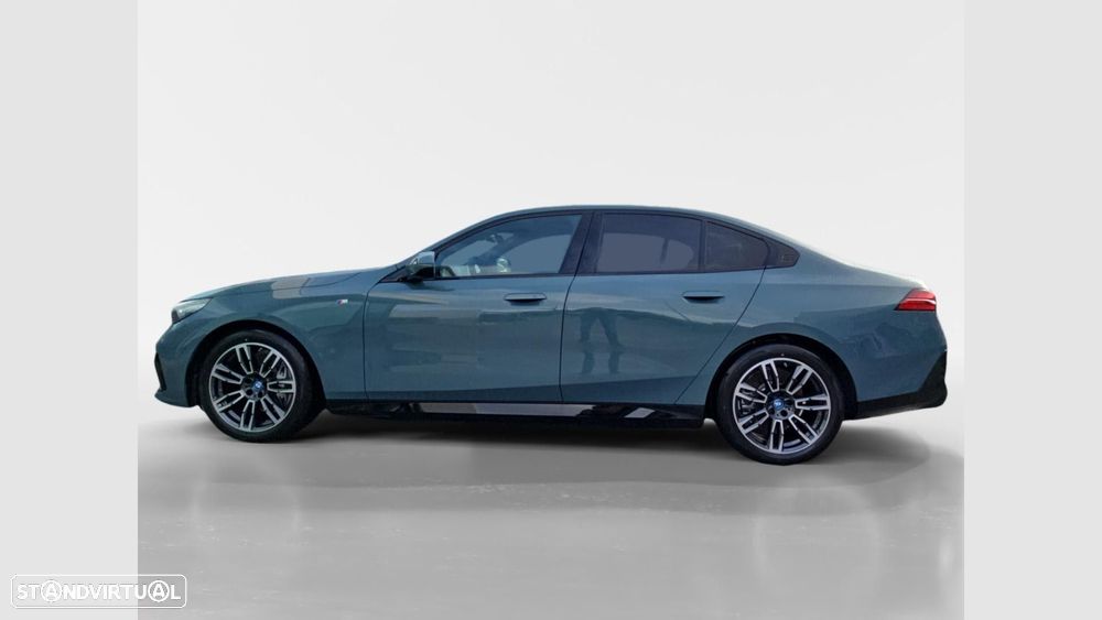 BMW i5 eDrive40 Pack Desportivo M - 2