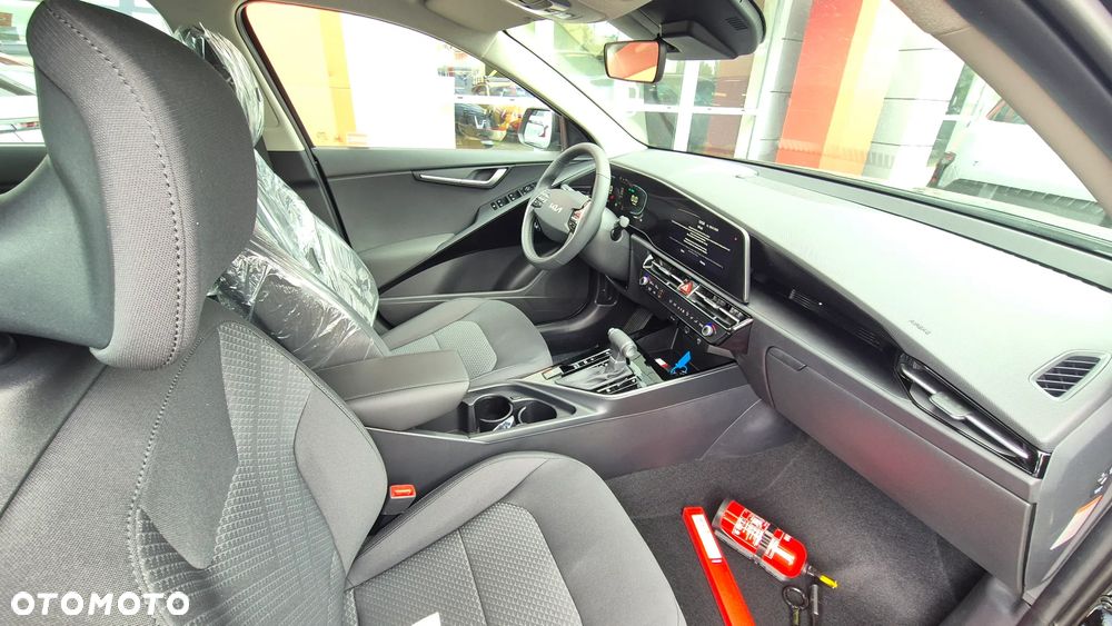 Kia Niro 1.6 GDI Hybrid M - 18