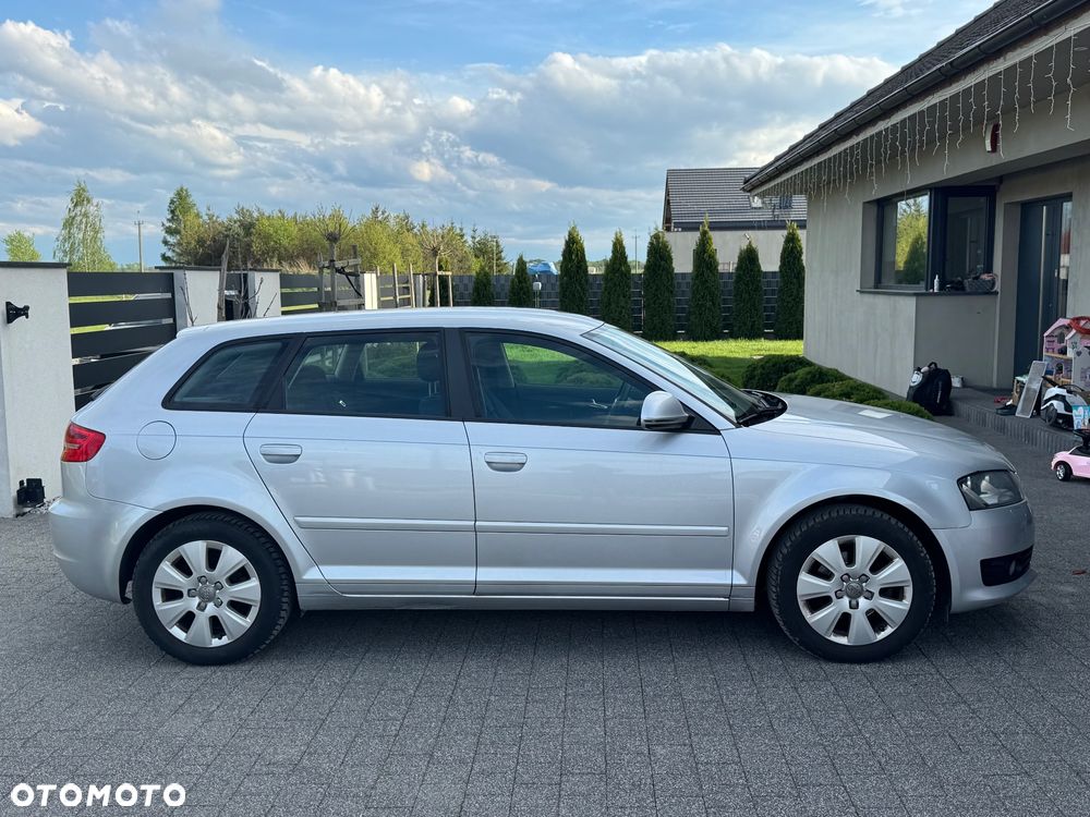 Audi A3 Sportback 1.6 Ambition - 9