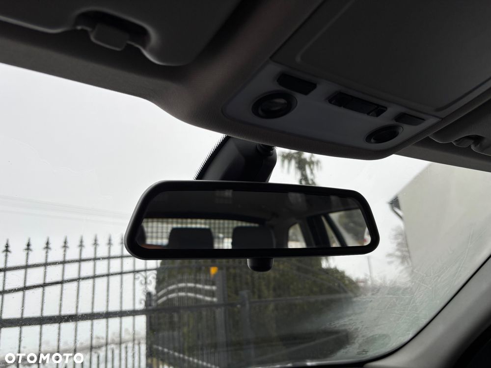 BMW Seria 3 ver-320i - 15