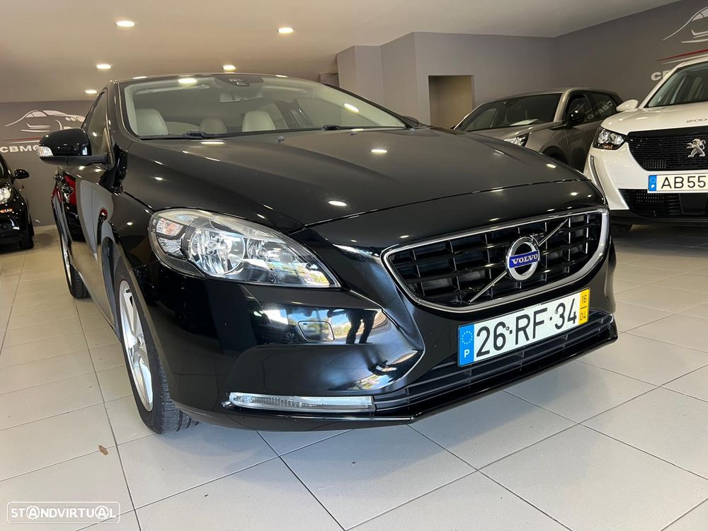 Volvo V40 2.0 D2 Momentum - 10