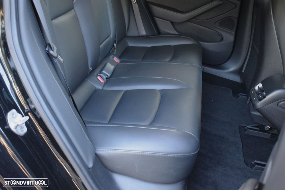 Tesla Model 3 Long Range AWD Dual Motor - 34