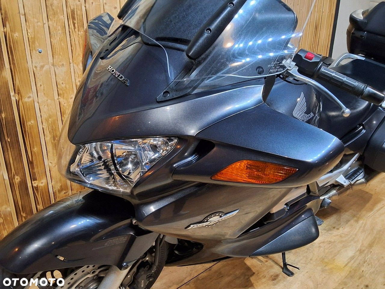 Honda ST - 15