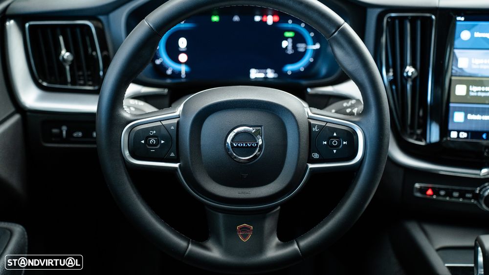 Volvo XC 60 2.0 T6 PHEV Inscription Expression AWD - 19