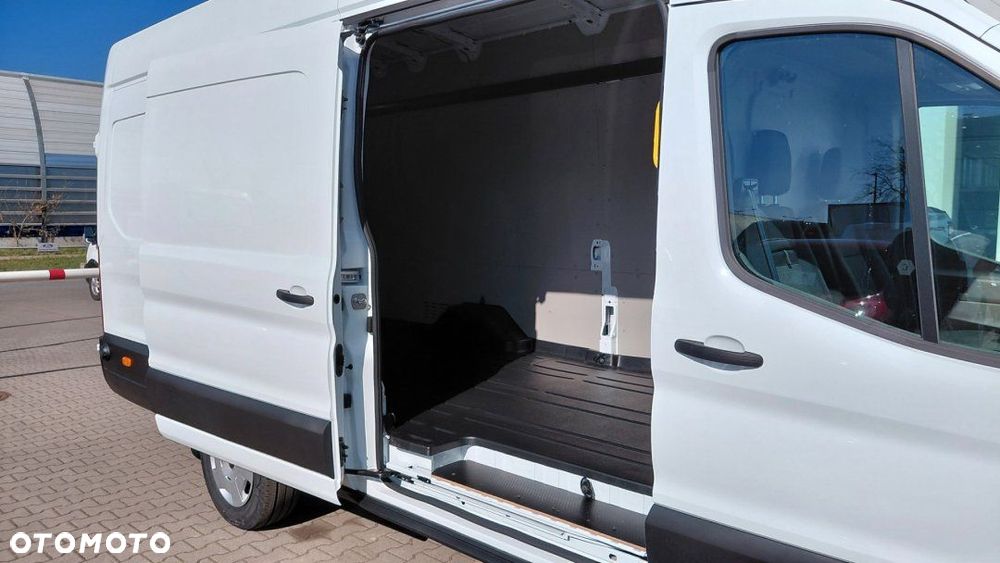 Ford Transit - 5